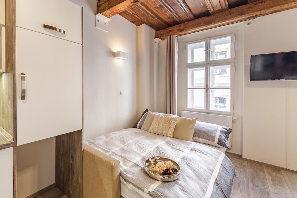 Downtown Royal Apartments Ceske Budejovice Luaran gambar