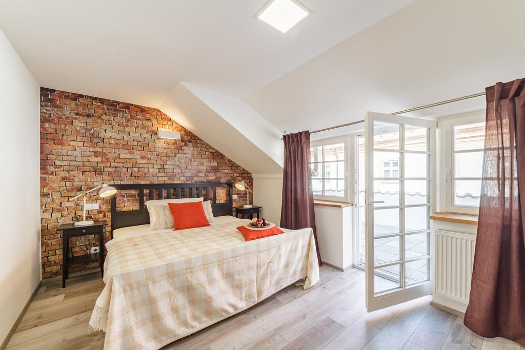 Downtown Royal Apartments Ceske Budejovice Luaran gambar